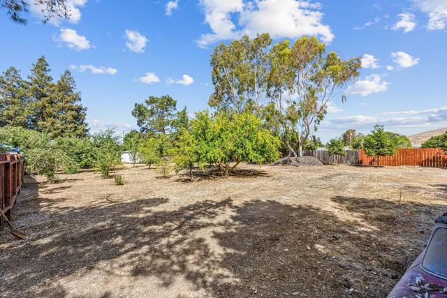 12500 New Avenue, San Martin, CA 95046