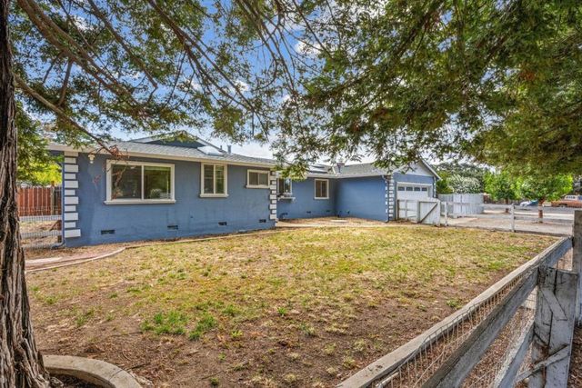 12500 New Avenue, San Martin, CA 95046
