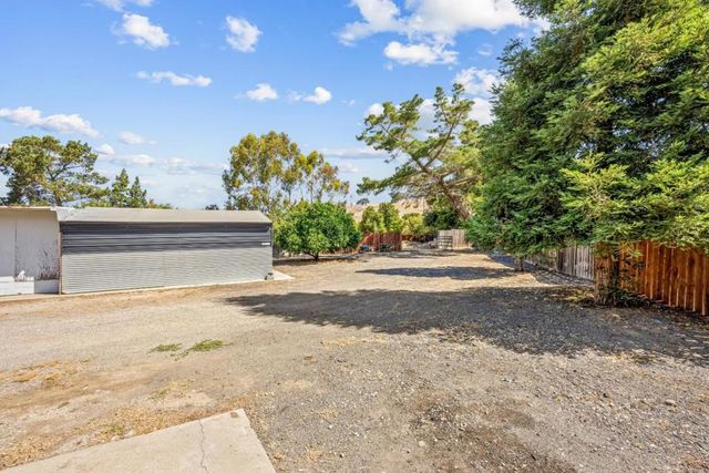 12500 New Avenue, San Martin, CA 95046