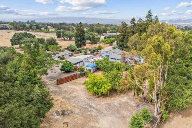 12500 New Avenue, San Martin, CA 95046