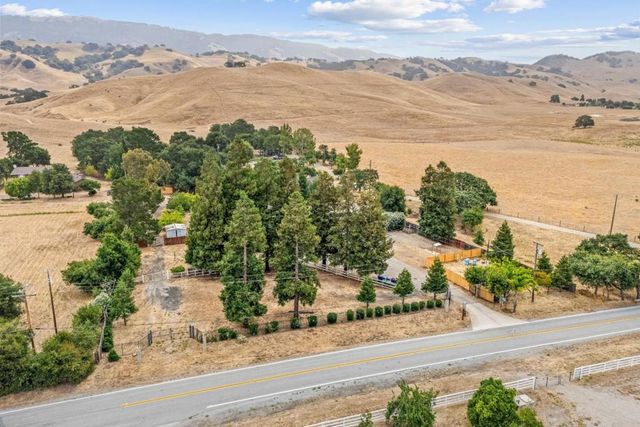 12500 New Avenue, San Martin, CA 95046