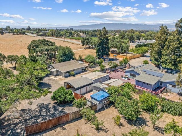12500 New Avenue, San Martin, CA 95046