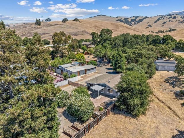 12500 New Avenue, San Martin, CA 95046