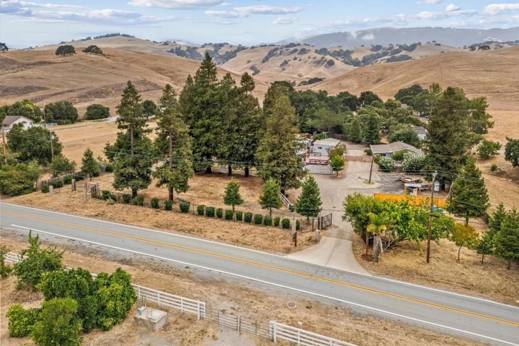12500 New Avenue, San Martin, CA 95046
