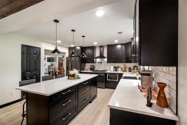 165 Colony Circle, Canton, GA 30114