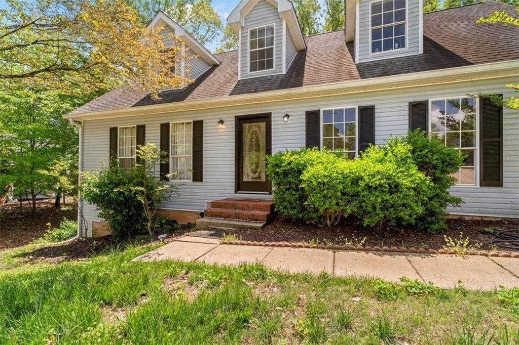 165 Colony Circle, Canton, GA 30114