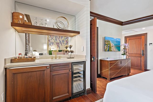 301 Australian Avenue 305, Palm Beach, FL 33480