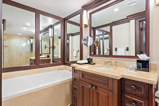 301 Australian Avenue 305, Palm Beach, FL 33480