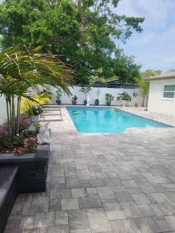 9244 79TH AVENUE, Seminole, FL 33777