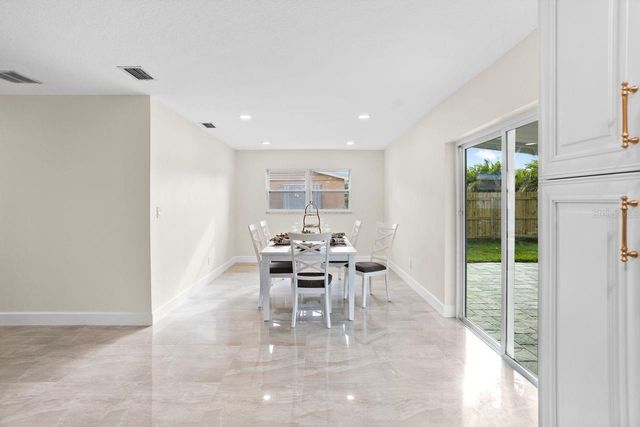 9244 79TH AVENUE, Seminole, FL 33777