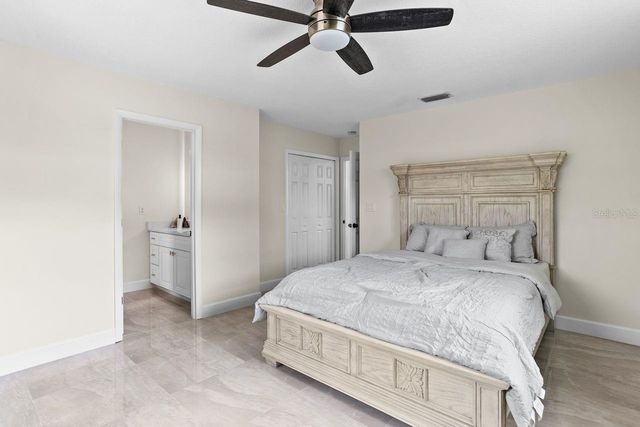 9244 79TH AVENUE, Seminole, FL 33777