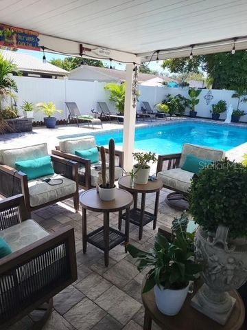 9244 79TH AVENUE, Seminole, FL 33777