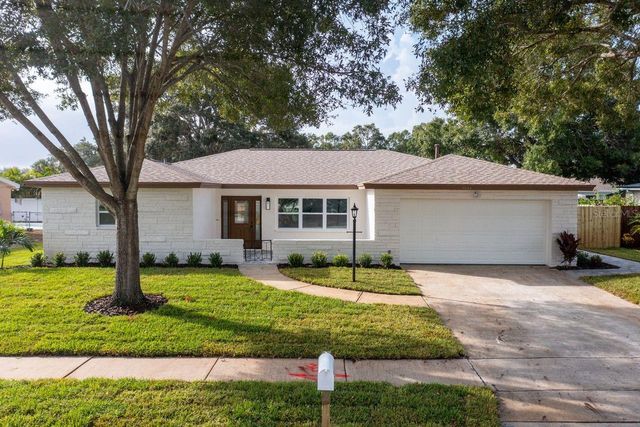 9244 79TH AVENUE, Seminole, FL 33777
