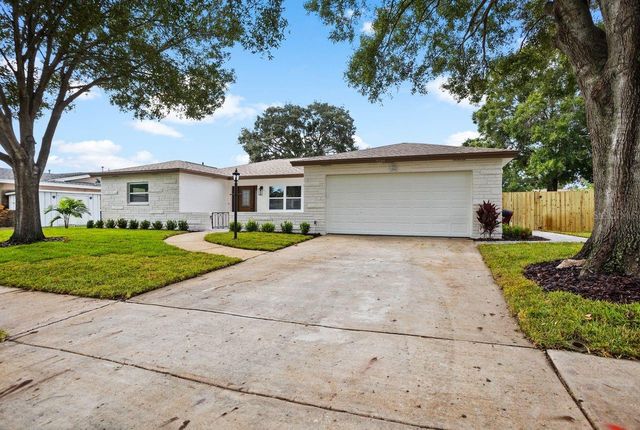 9244 79TH AVENUE, Seminole, FL 33777