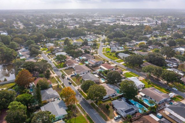 9244 79TH AVENUE, Seminole, FL 33777