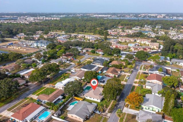 9244 79TH AVENUE, Seminole, FL 33777