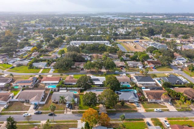 9244 79TH AVENUE, Seminole, FL 33777