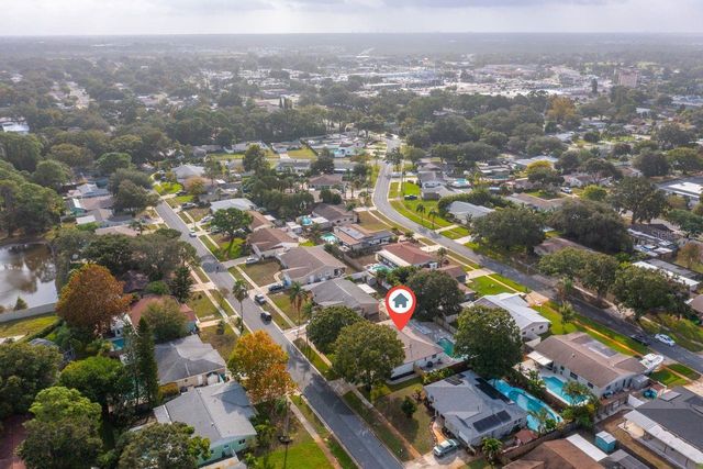 9244 79TH AVENUE, Seminole, FL 33777