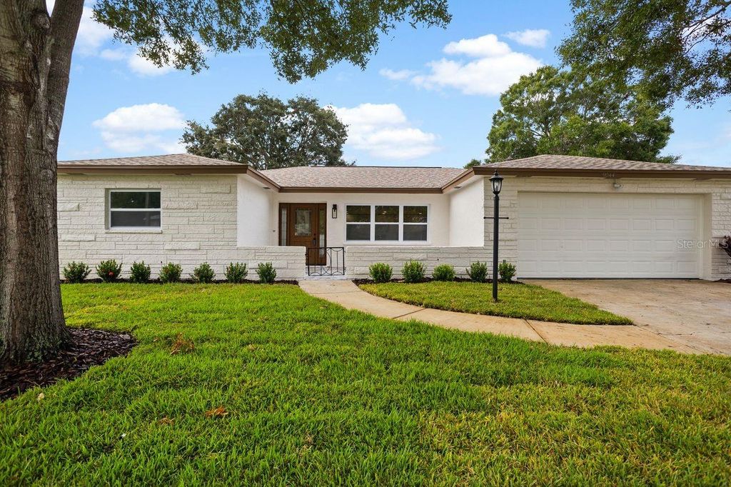 9244 79TH AVENUE, Seminole, FL 33777