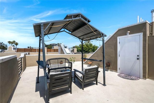 10923 Landale 2, Toluca Lake, CA 91602