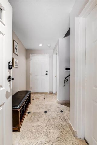 10923 Landale 2, Toluca Lake, CA 91602