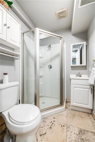 10923 Landale 2, Toluca Lake, CA 91602