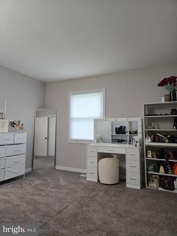 14 ROANOKE CT, Willingboro, NJ 08046