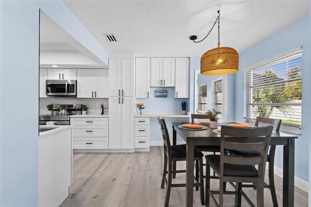 604 MADRID AVENUE, Venice, FL 34285