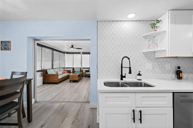 604 MADRID AVENUE, Venice, FL 34285