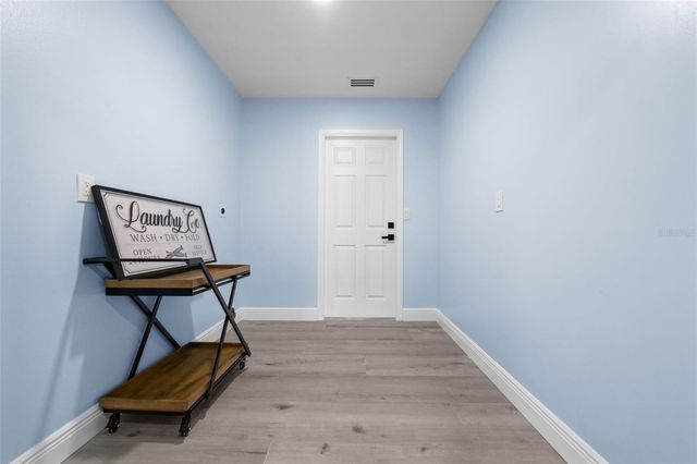 604 MADRID AVENUE, Venice, FL 34285