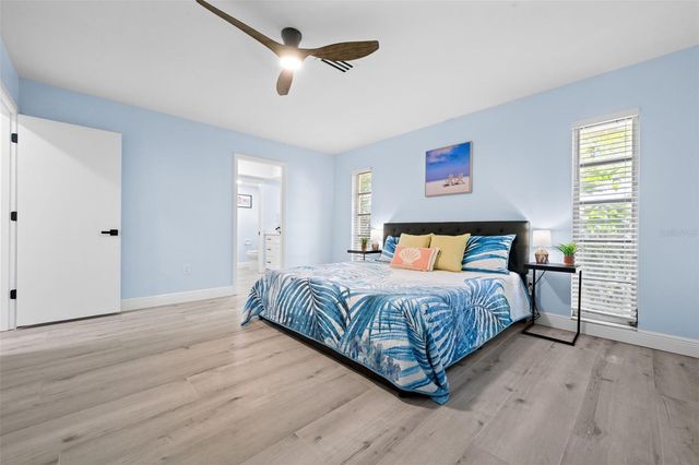 604 MADRID AVENUE, Venice, FL 34285