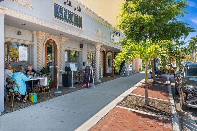 604 MADRID AVENUE, Venice, FL 34285