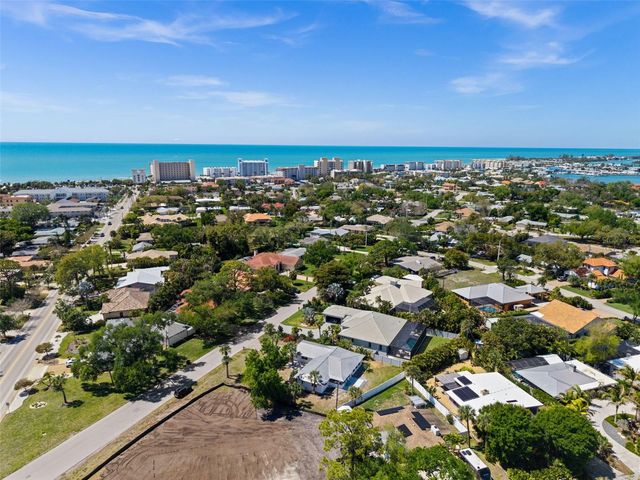 604 MADRID AVENUE, Venice, FL 34285