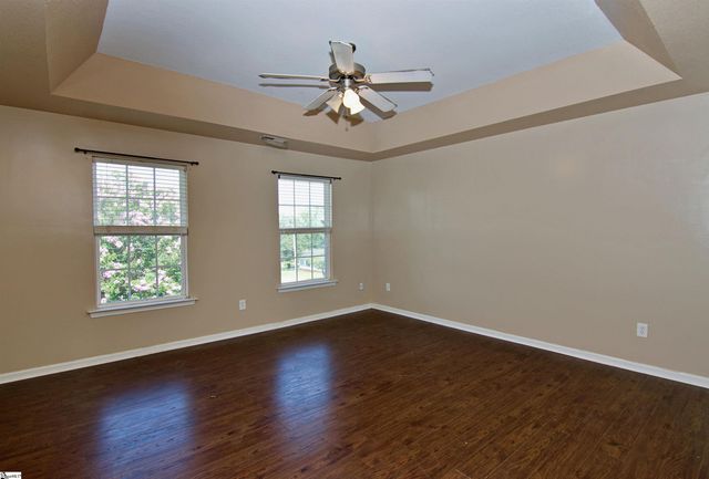 305 N Chestnut Street, Seneca, SC 29678
