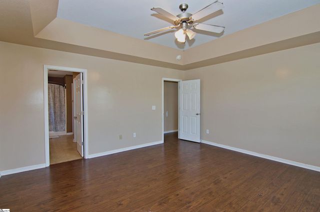 305 N Chestnut Street, Seneca, SC 29678