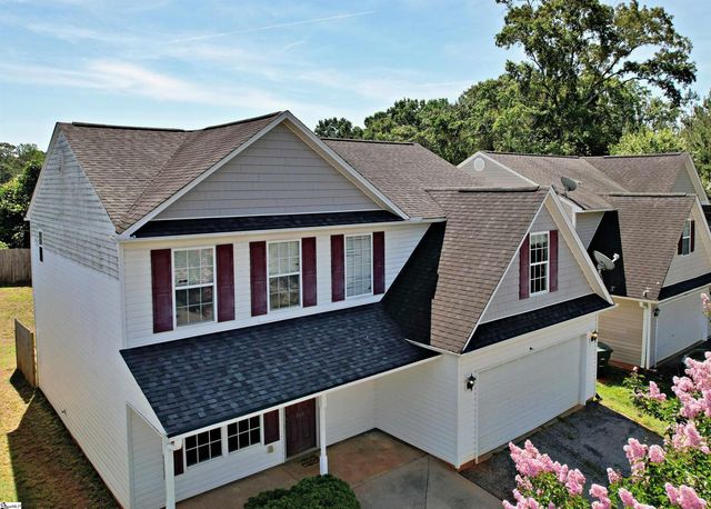 305 N Chestnut Street, Seneca, SC 29678