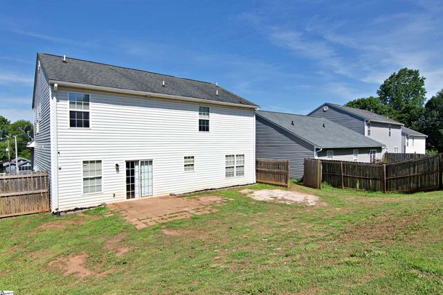 305 N Chestnut Street, Seneca, SC 29678