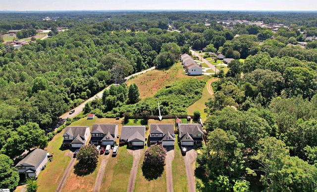 305 N Chestnut Street, Seneca, SC 29678
