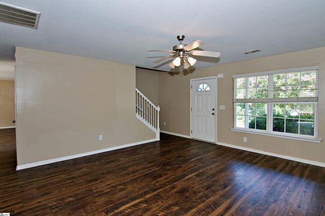 305 N Chestnut Street, Seneca, SC 29678