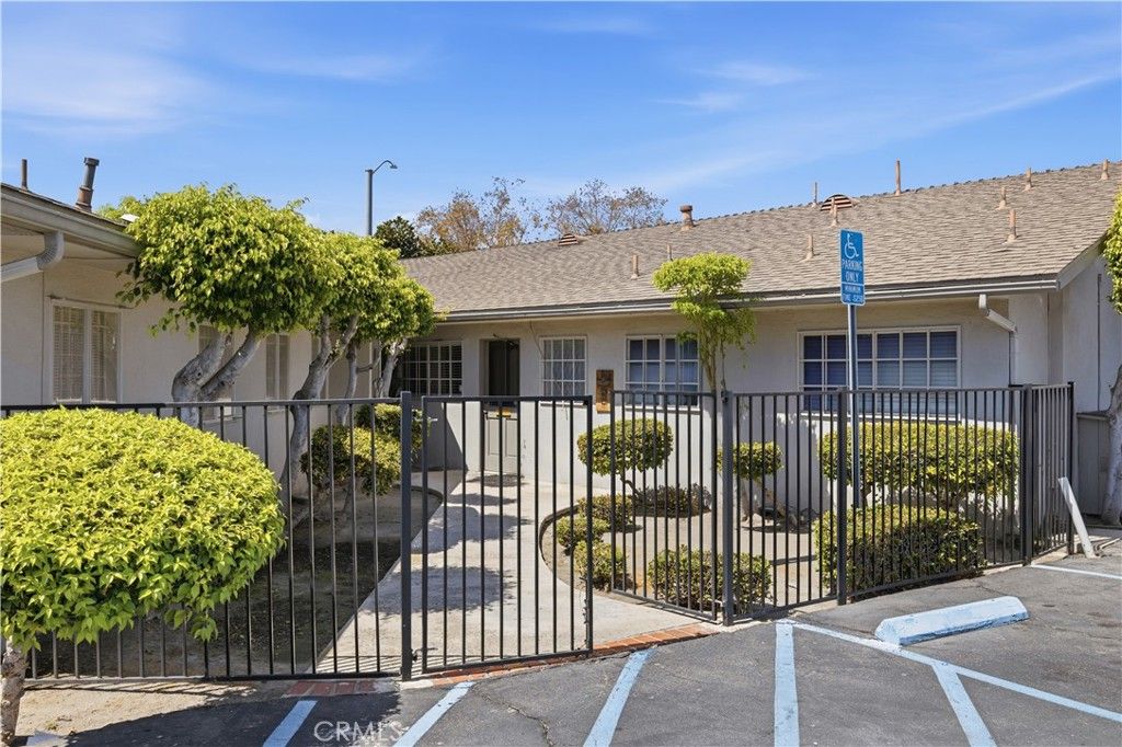 12462 Brookhurst, Garden Grove, CA 92840 — photo 4