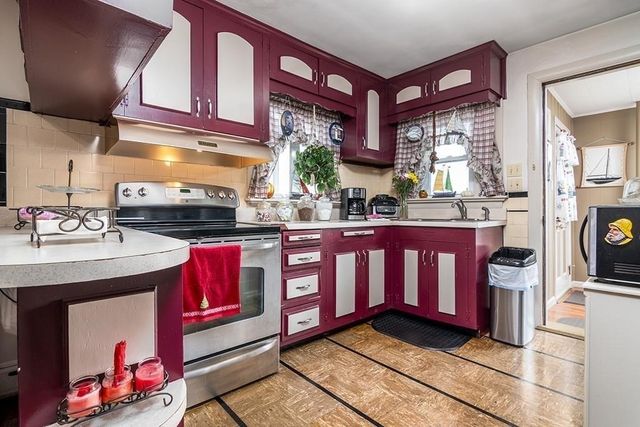 4 Lake, Tiverton, RI 02878