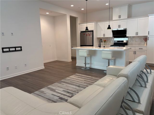 4466 S Forsyth Paseo, Ontario, CA 91762