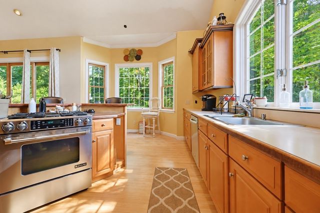 39 Cordaville Rd, Ashland, MA 01721
