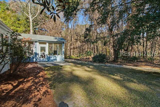 10 Pelot Ct, Bluffton, SC 29909