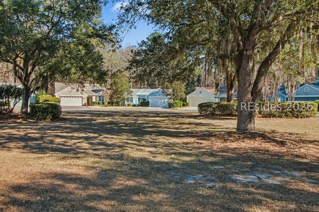 10 Pelot Ct, Bluffton, SC 29909