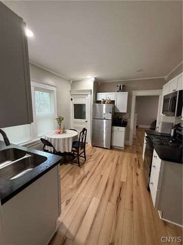 23 North Park, Auburn, NY 13021