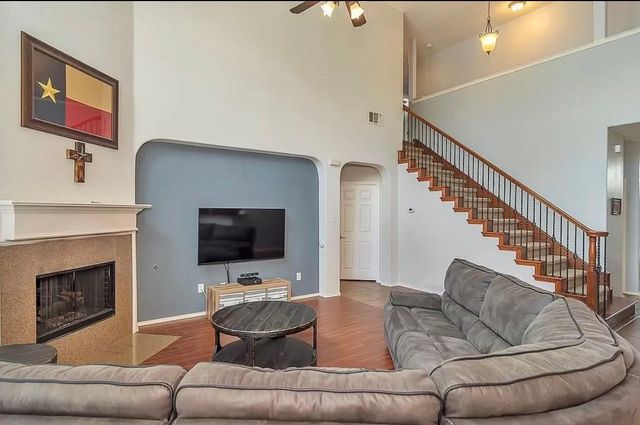 10237 Vintage Drive, Fort Worth, TX 76244