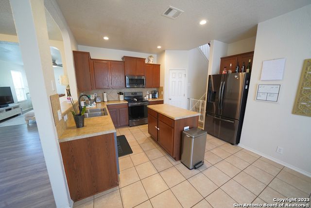 740 Fountain Gate, Cibolo, TX 78108