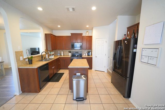 740 Fountain Gate, Cibolo, TX 78108