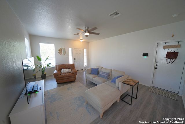 740 Fountain Gate, Cibolo, TX 78108